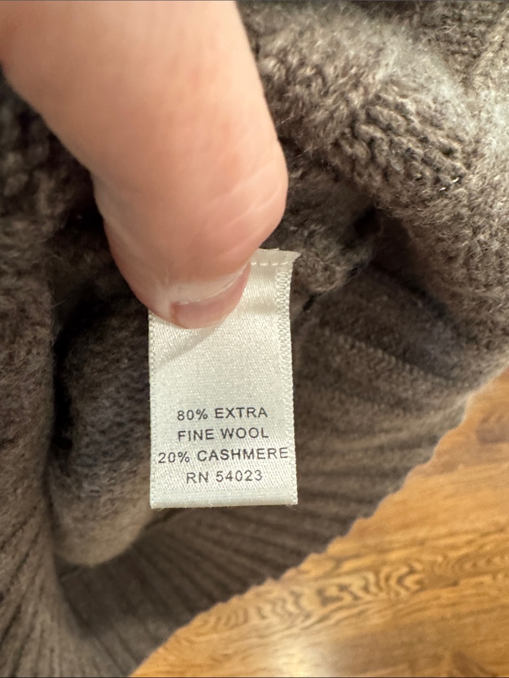 Banana Republic Taupe V-Neck Knit Sweater - Picture 4 of 4
